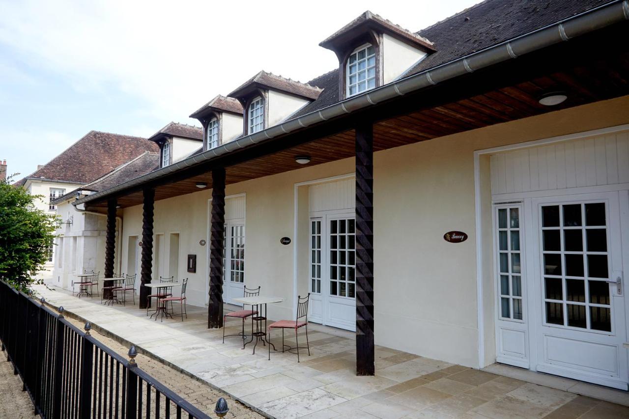 Residence Hoteliere Du Domaine Chablis Exterior photo